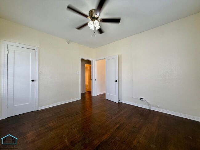 Building Photo - A Timeless Gem Awaits - Elegant Historic Home Nestled in the Heart of Los Angeles Heights Keyston...