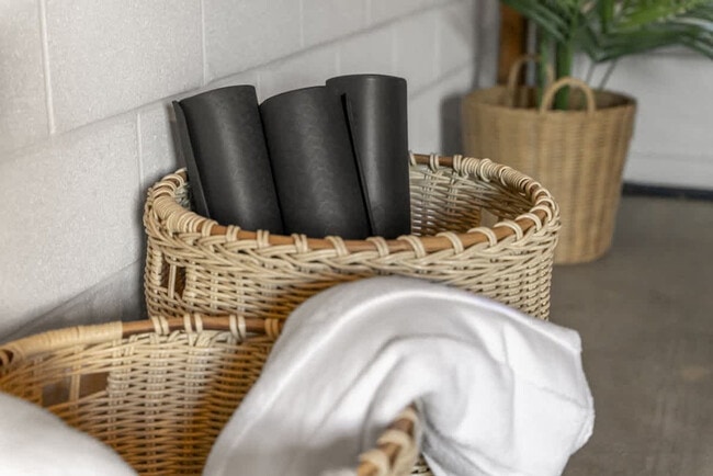 Building Photo - 530 Hanford St