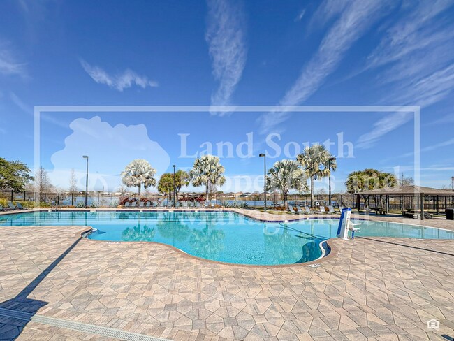 Building Photo - 6720 Great Bear Dr