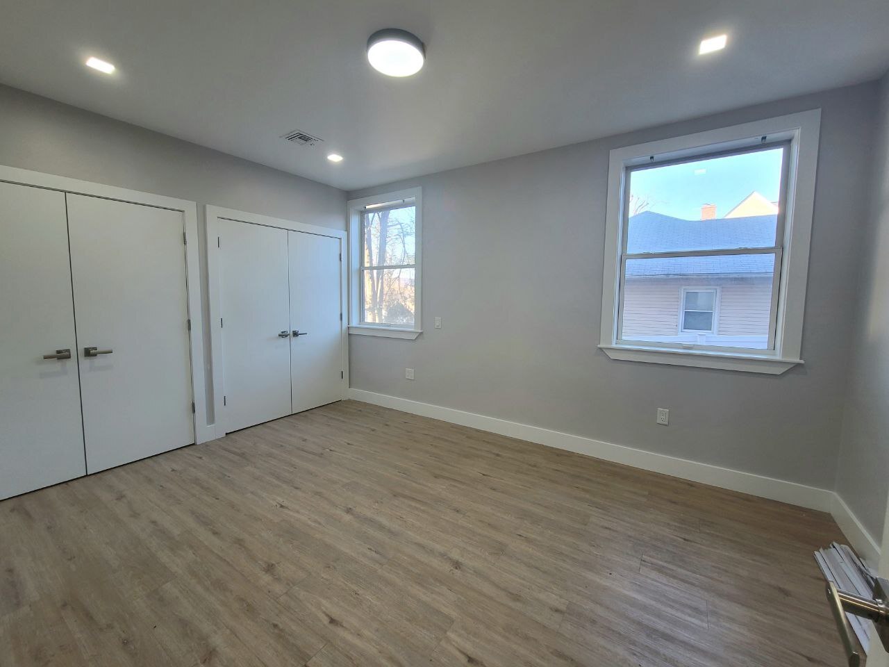 Building Photo - 205 Mt Vernon Ave