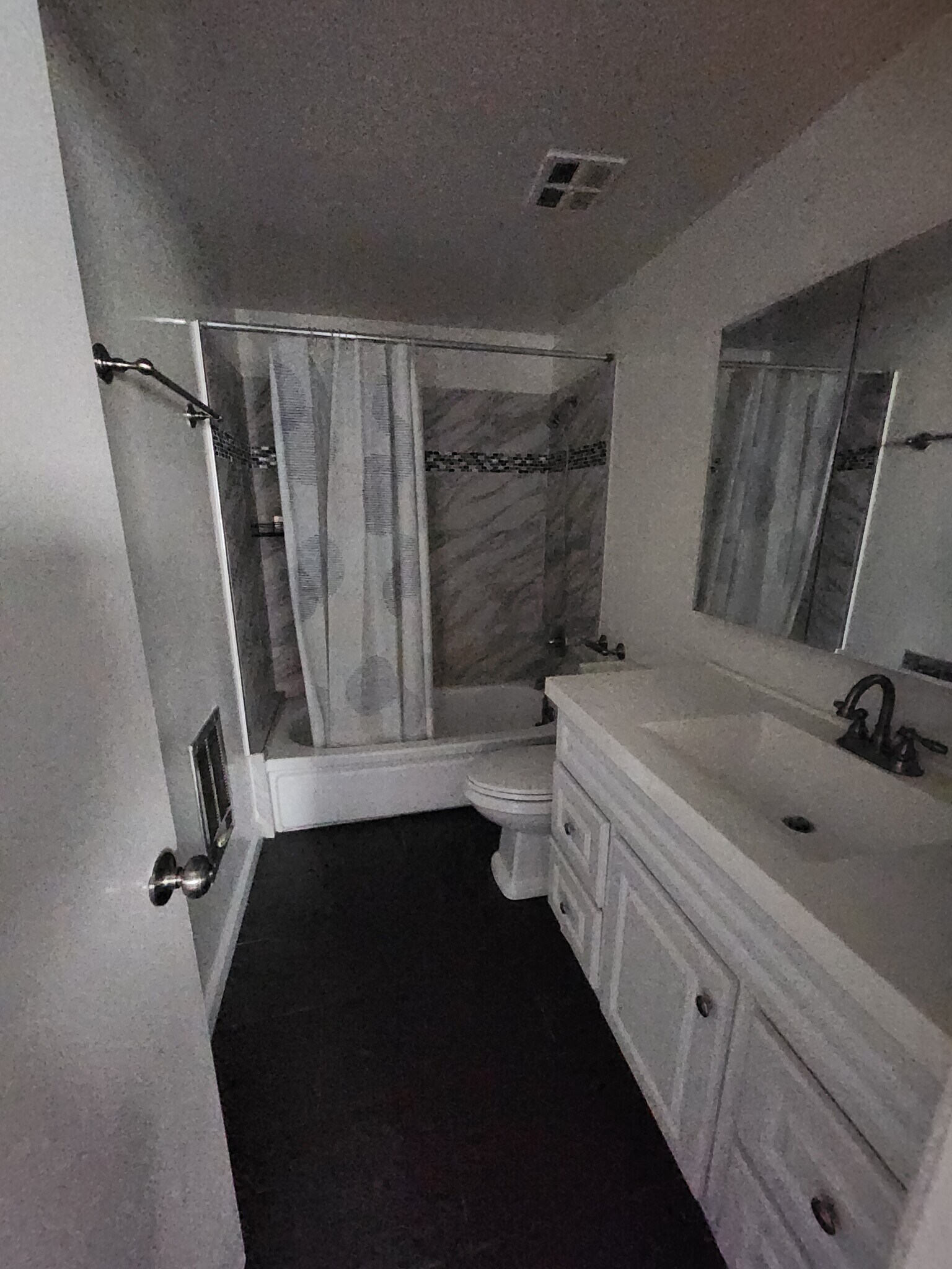 Building Photo - 4911 Laurel Canyon Blvd