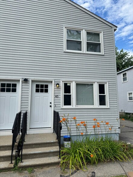 Building Photo - 45 Westland Ave