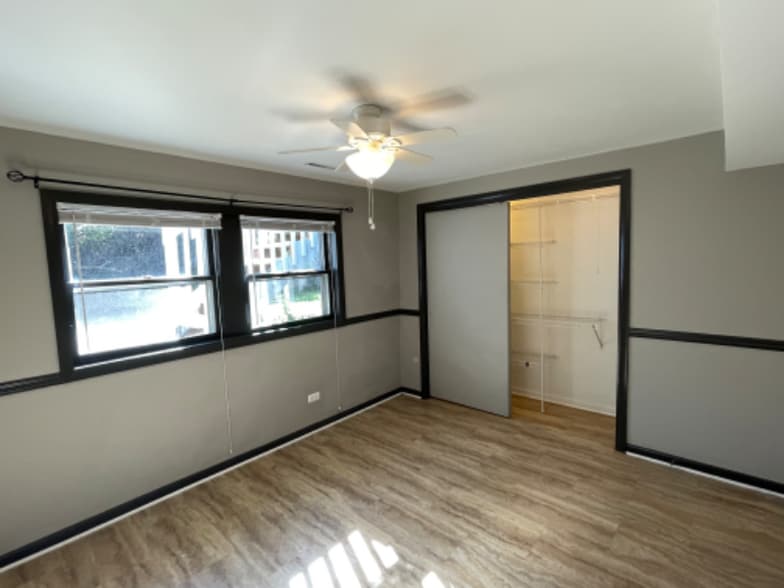 Building Photo - 2426 Highland Cir