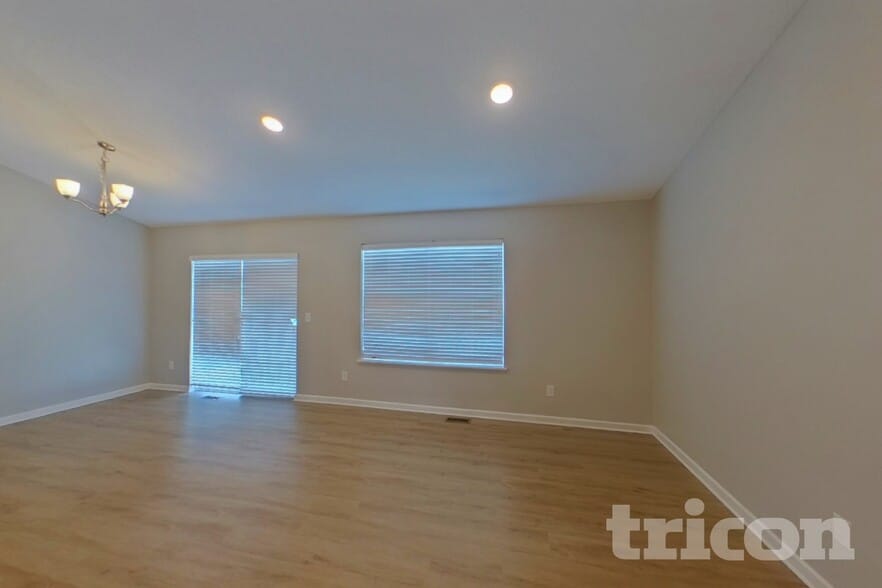 Building Photo - 15225 Emory Ave