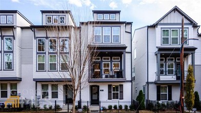 Building Photo - 915 Katie Kerr Dr