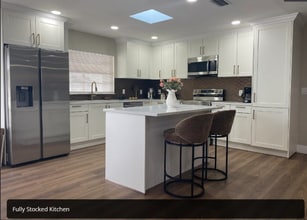 Building Photo - 6145 Mary Lynn Ct