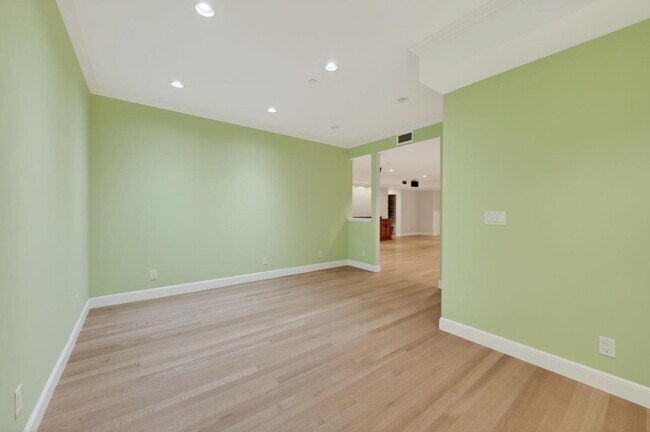 Building Photo - 18270 Baylor Ave