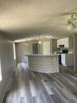 Building Photo - 20253 Perrilloux Rd