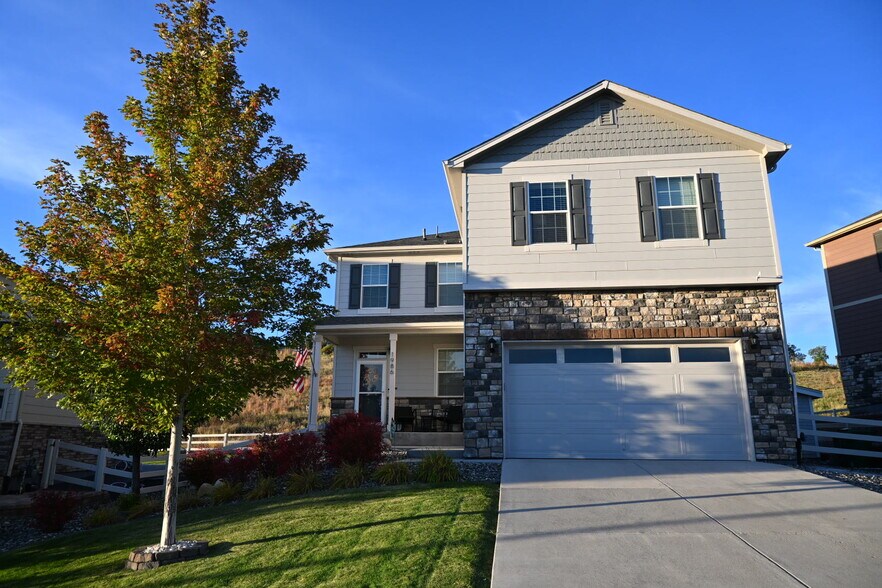 Primary Photo - 1986 Shadow Creek Dr