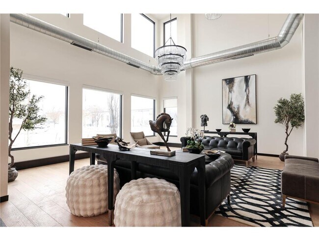 Building Photo - 28 7th St NE