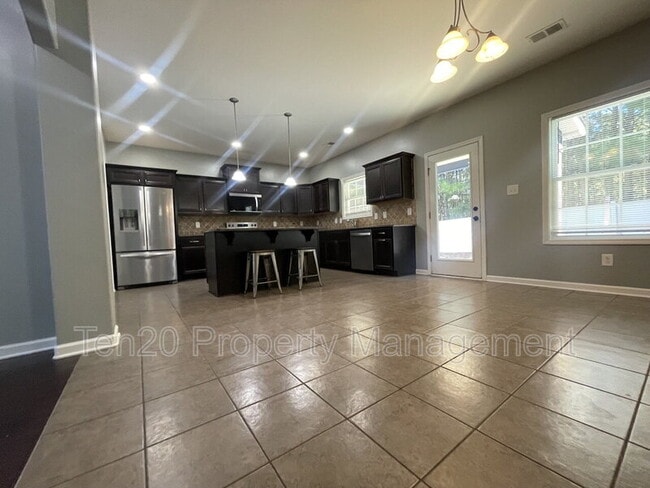 Building Photo - 4955 Brightstar Ln
