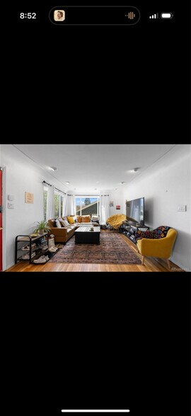 Building Photo - 111 S Perry St