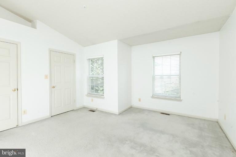 Building Photo - 2446 Golders Green Ct