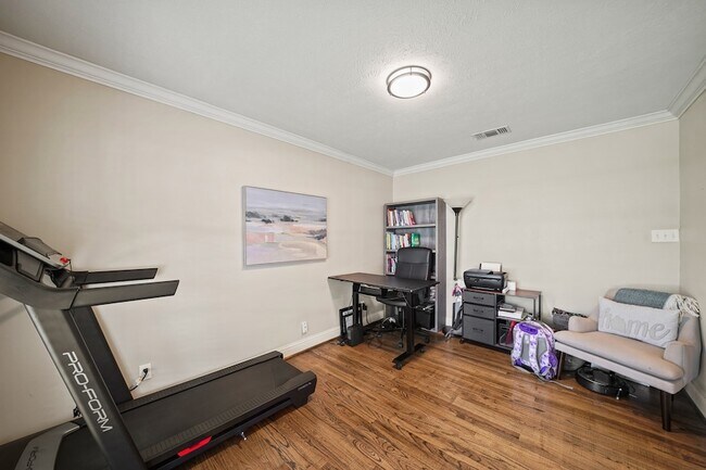 Building Photo - 5427 Stillbrooke Dr