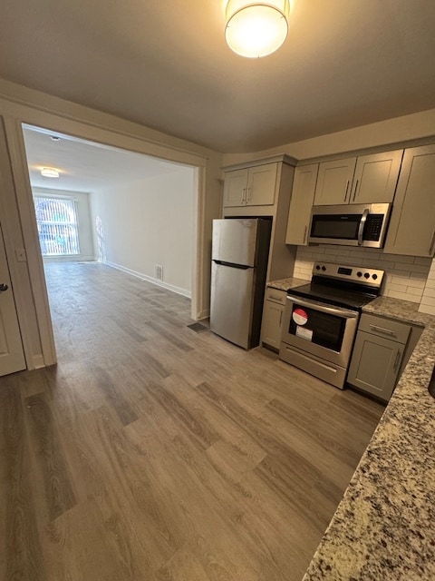 Building Photo - 821 N Collington Ave