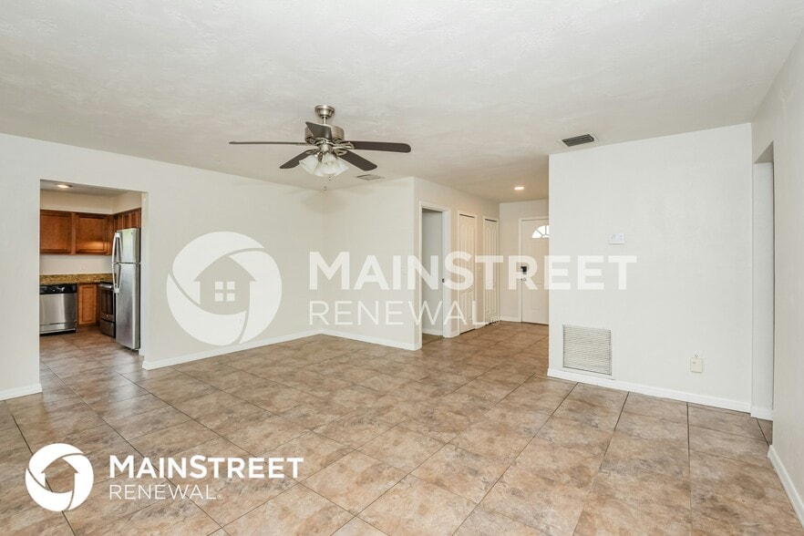Building Photo - 1257 Dandelion Dr