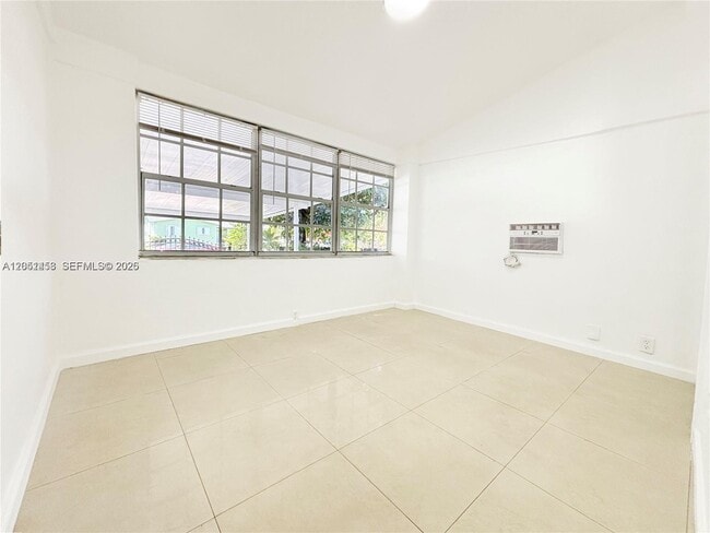 Building Photo - 2731 NW 100th St