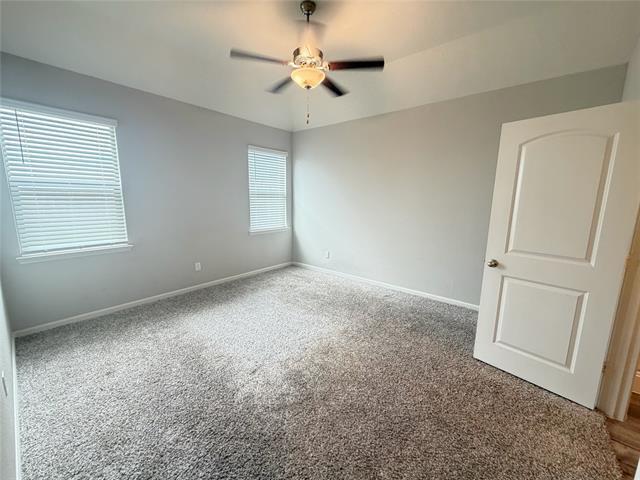 Building Photo - 213 Aceves Ct