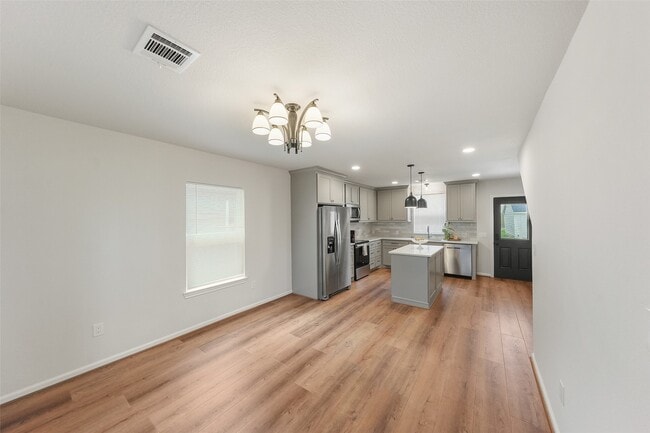 Building Photo - 3809 Southmore Blvd