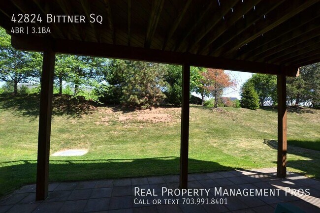 Building Photo - 42824 Bittner Square