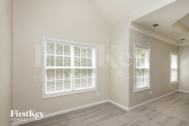 Building Photo - 4255 Mulberry Ridge Ln NE