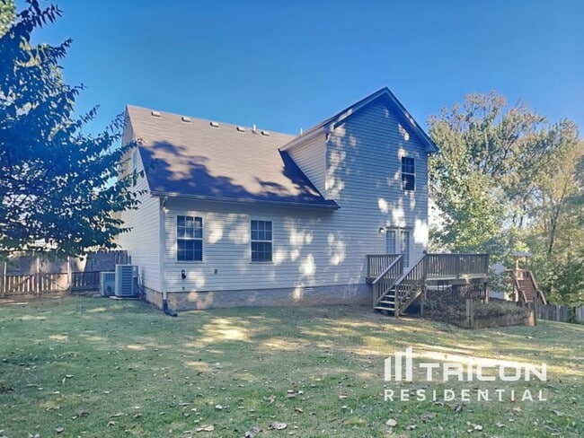 Building Photo - 4006 New London Ct