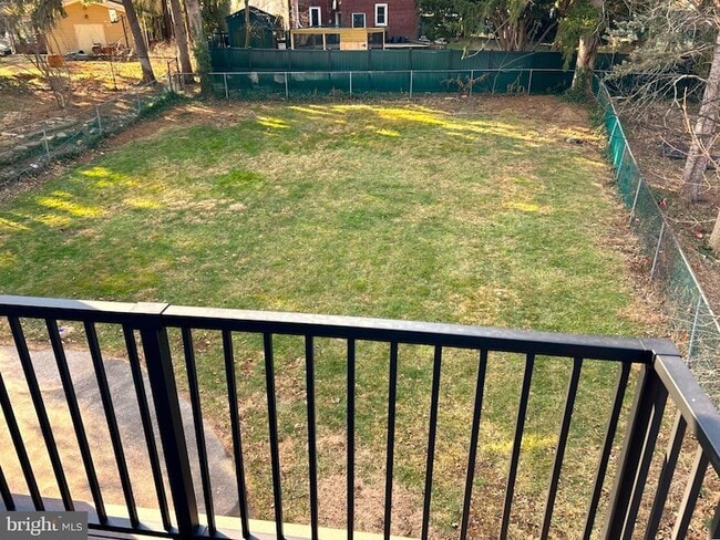 Building Photo - 428 Park Terrace