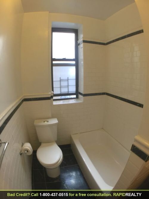 Building Photo - 921 Washington Ave