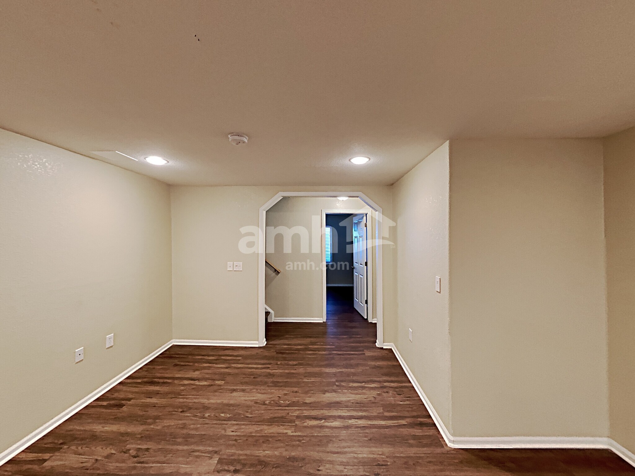Building Photo - 20899 E Grand Pl