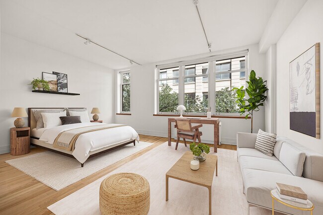 Interior Photo - 65 Washington Street