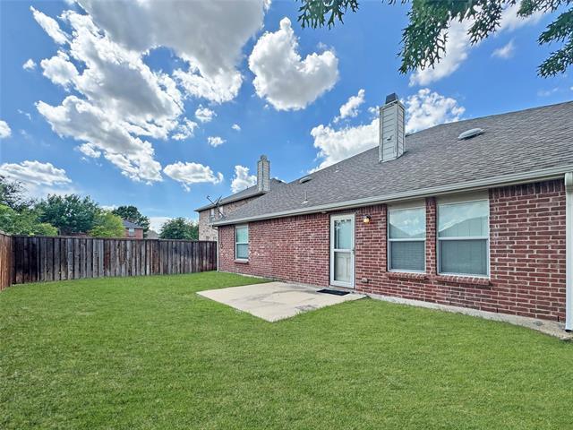 Building Photo - 9831 Dartmouth Dr