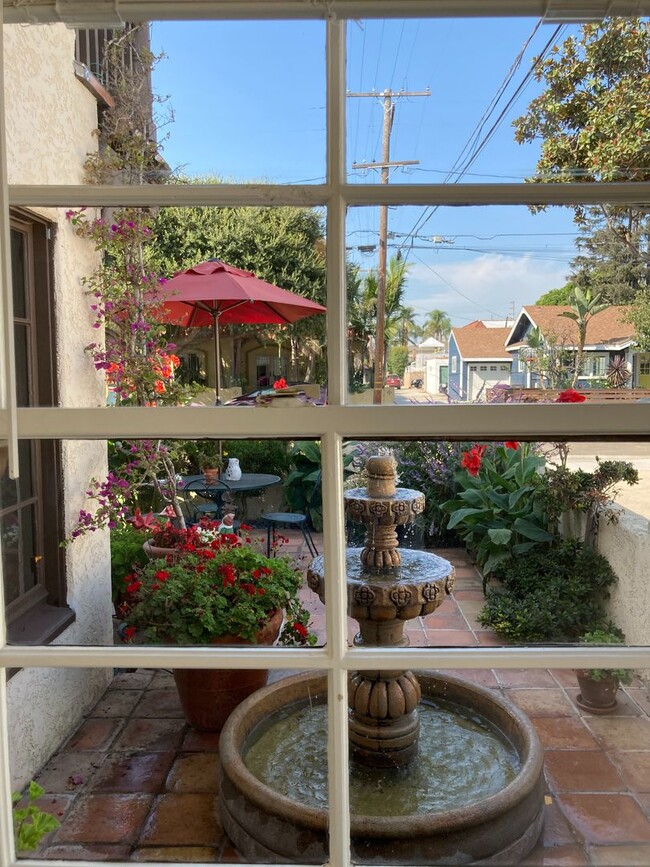 Building Photo - SPANISH STYLE GEM IN BELMONT HEIGHTS