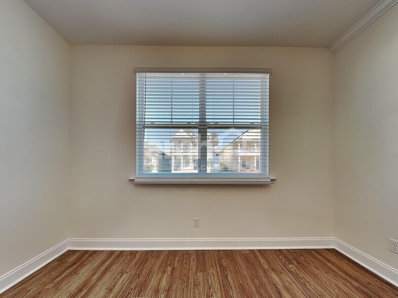 Building Photo - 508 Flat Rock Trace