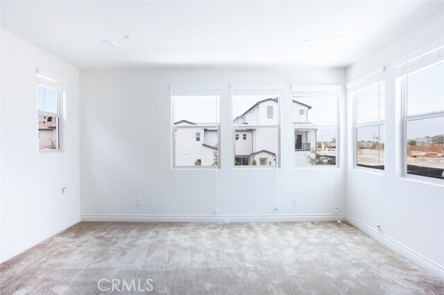 Building Photo - 198 Frame