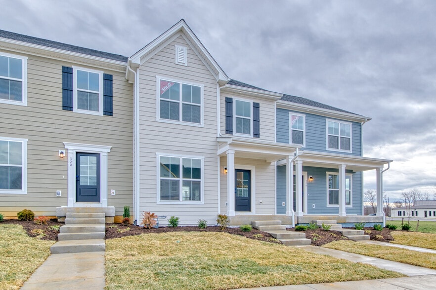 Primary Photo - 223 Addison Ct