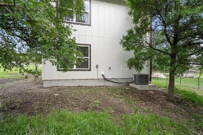 Building Photo - 21007 Coleman Branch Creek Rd