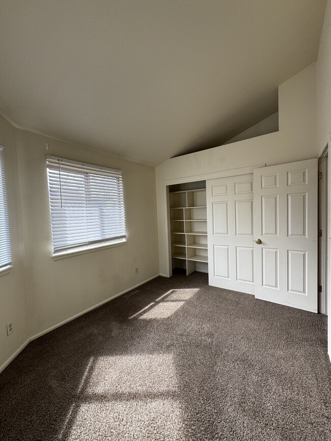 Building Photo - 9362 W Coal Mine Ave