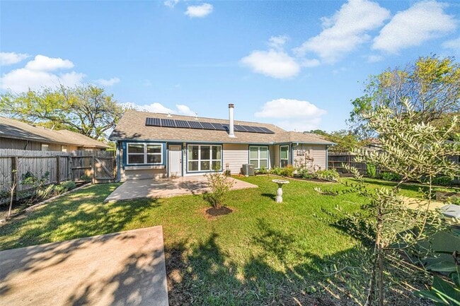 Building Photo - 19211 Haystream Dr