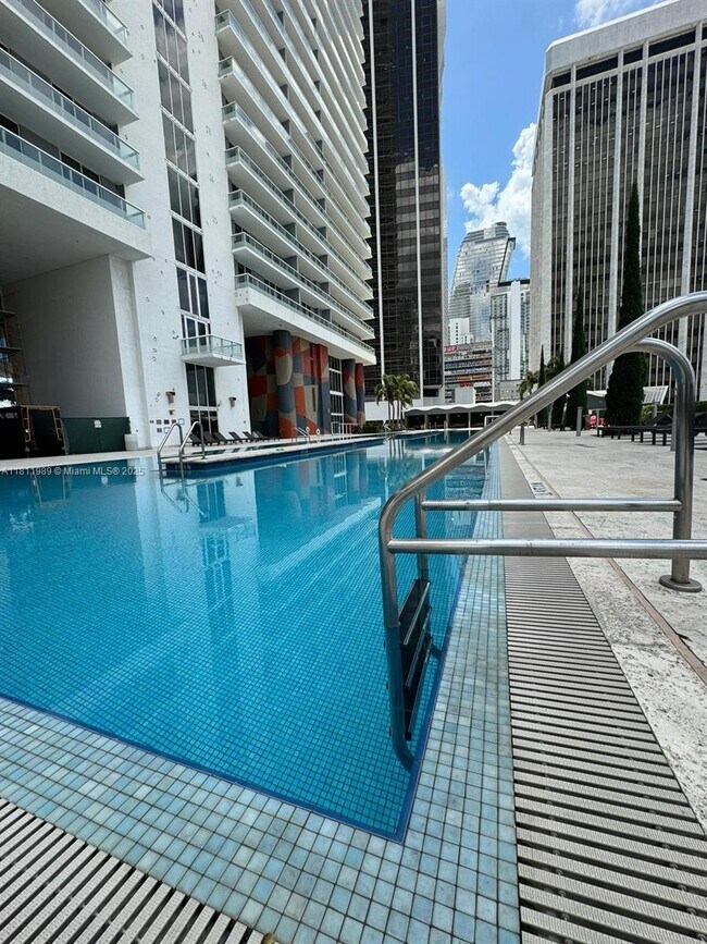 Building Photo - 50 Biscayne Blvd