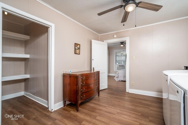 Building Photo - 642 Beech St