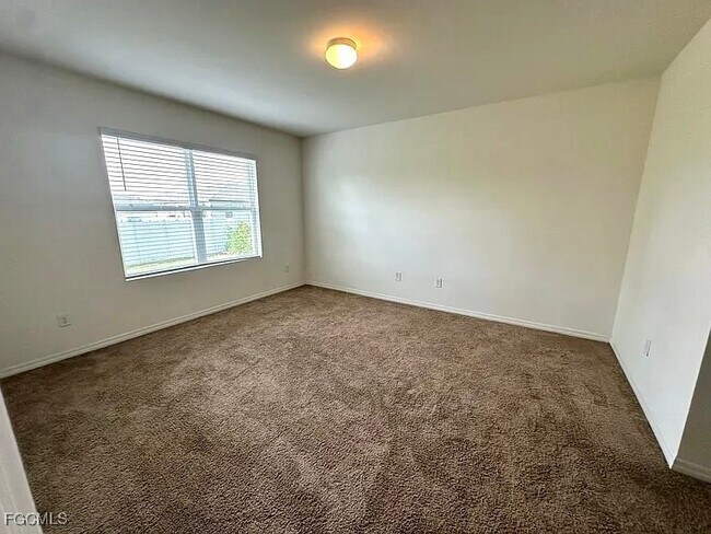 Building Photo - 19 NW 29th Terrace