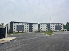 Building View - Brookhollow Senior