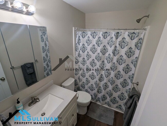 Building Photo - 2130 Sovereign St