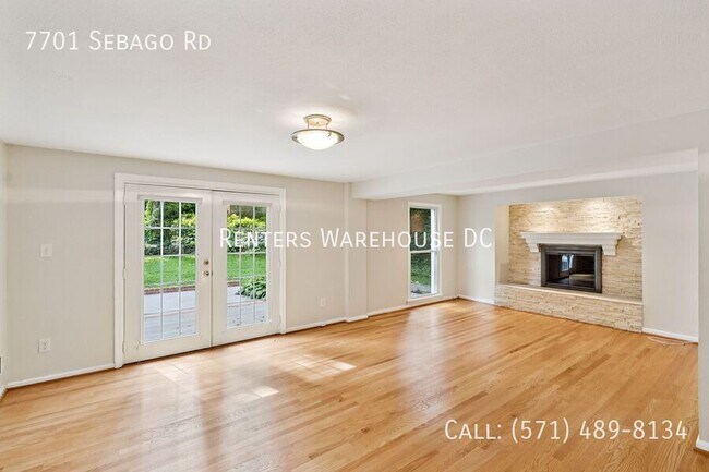 Building Photo - 7701 Sebago Rd