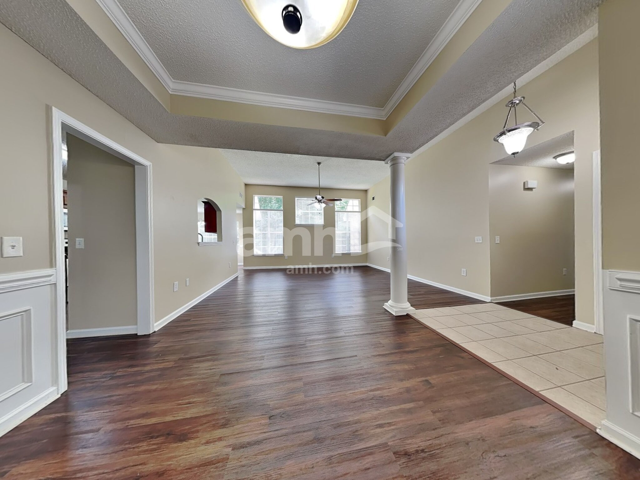 Building Photo - 28 Blue Lake St