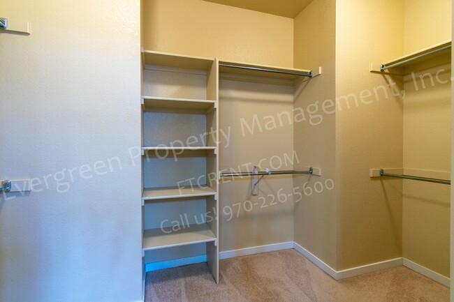 Building Photo - 4 bedroom, 3 bathroom in Wellington