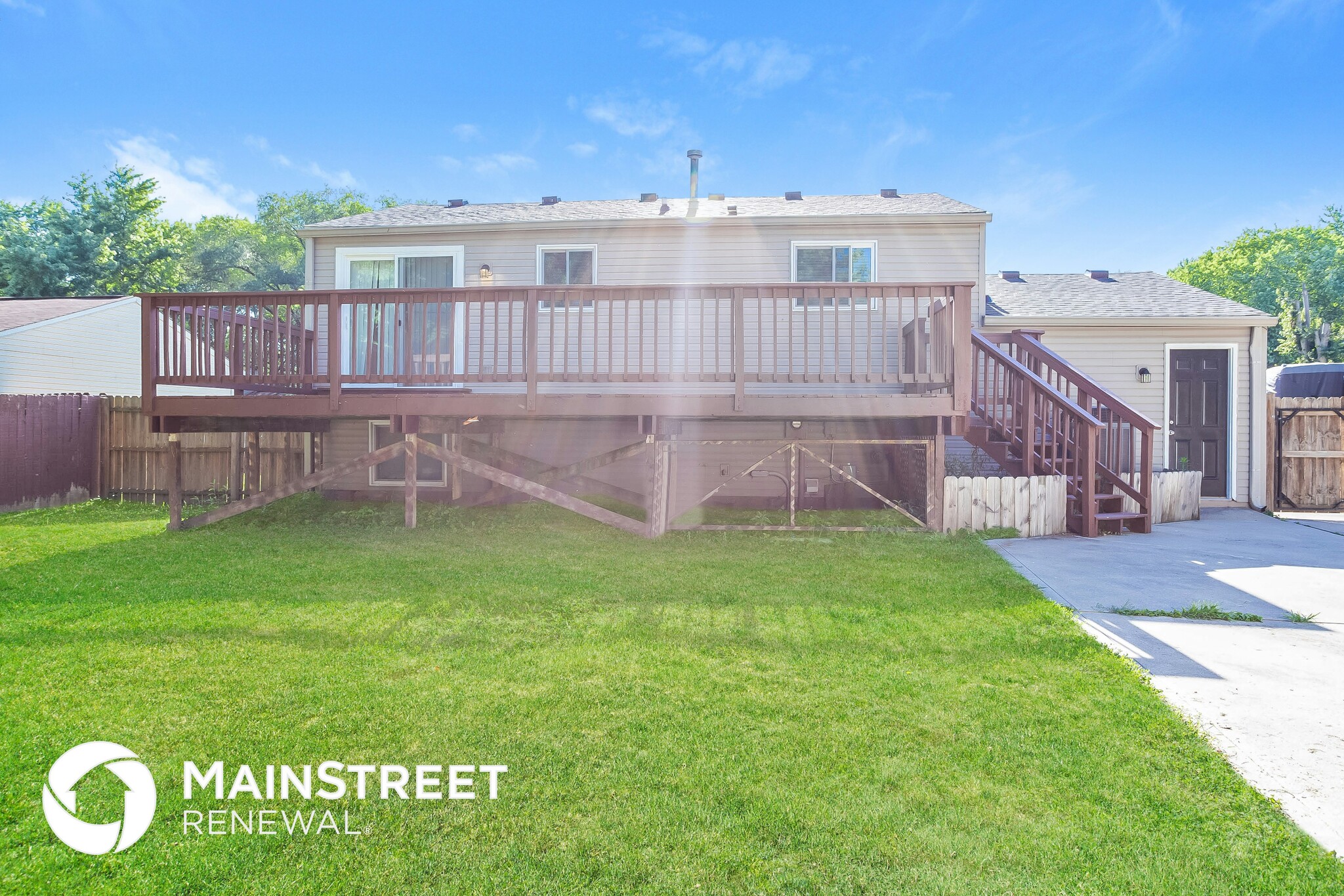 Building Photo - 6824 Littleton Dr