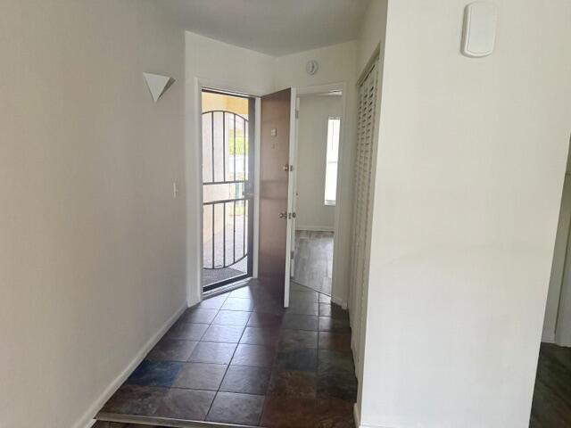 Building Photo - 342 Southwind Dr