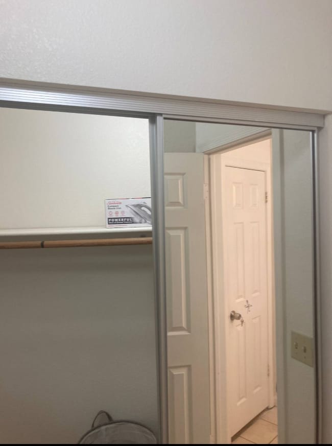 Building Photo - 1718 S Longmore St