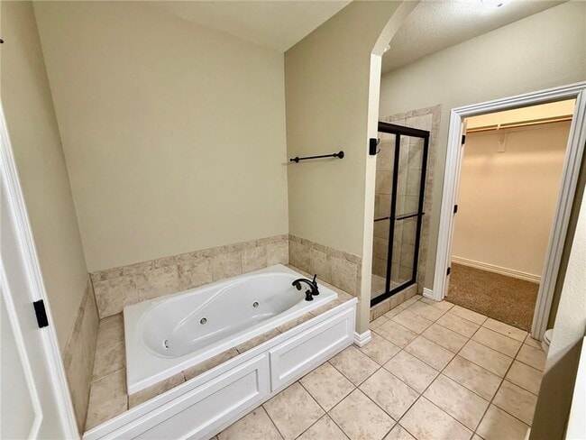 Building Photo - 4221 Zion Valley Dr